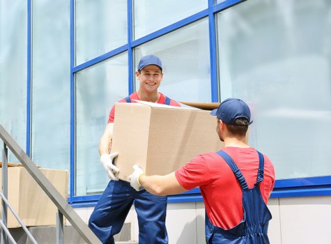 Eco-friendly moving van in Manandvan South London