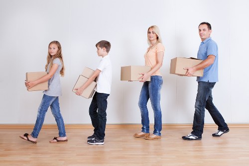 Efficient unpacking process in a South London home